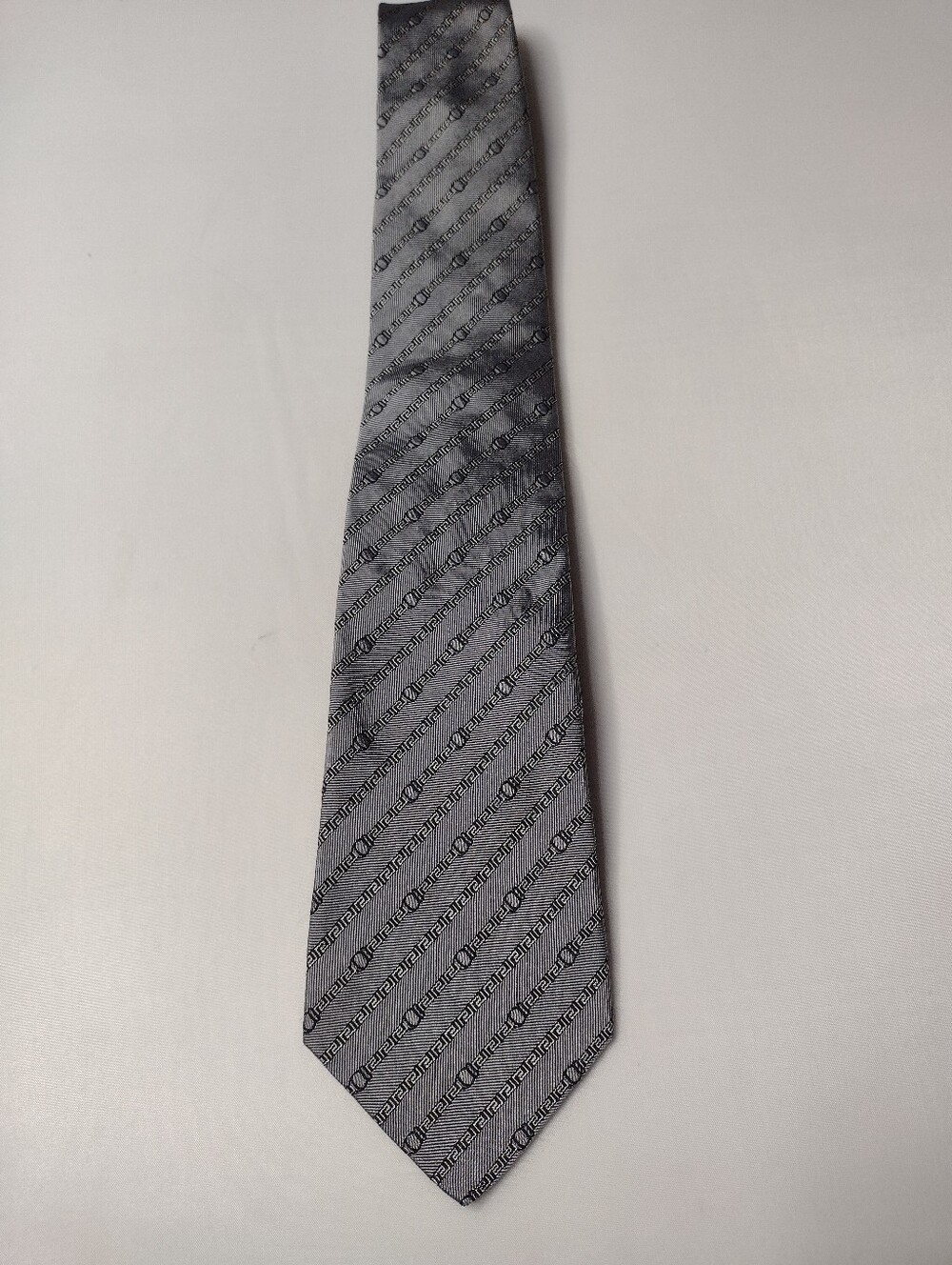 Versace Vintage Silk Necktie Neck Tie Chain Silver Gray Striped QQ